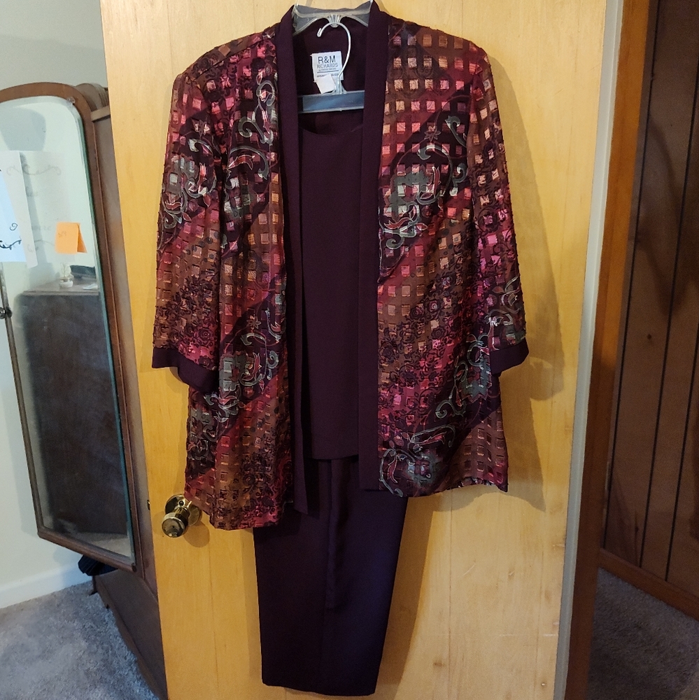 Women's Plus Size Petite Formal Matching Suit